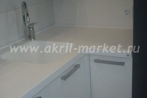     Corian Cameo White