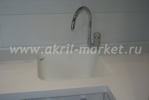     Corian Cameo White