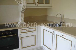    Corian Raffia