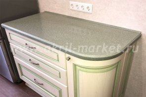      Corian Tarragon